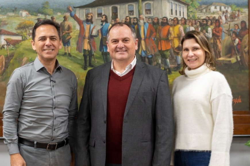 Prefeitura de Paranaguá apresenta novo secretário de Administração