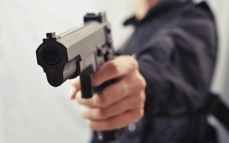 Funcionários são rendidos durante assalto a supermercado em Alexandra