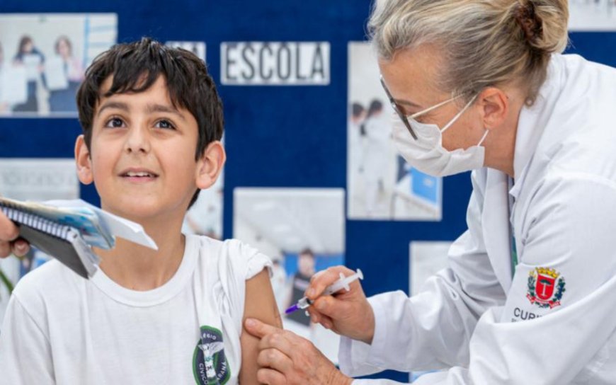 Estado retoma vacinação nas escolas e reforça importância da carteirinha em dia