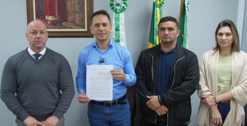 Paranaguá recebe projeto "MP em Movimento" e assina acordo de cooperação com o Ministério Público do Paraná