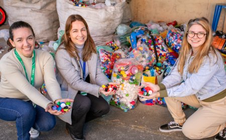 Portos do Paraná entrega nova remessa de tampinhas ao Lar Perseverança