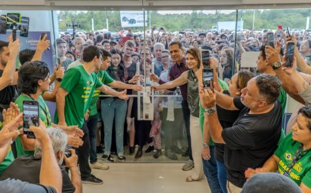 Prefeito Adriano Ramos e vice Fabiana Parro prestigiam inauguração da 2.ª loja Havan em Paranaguá