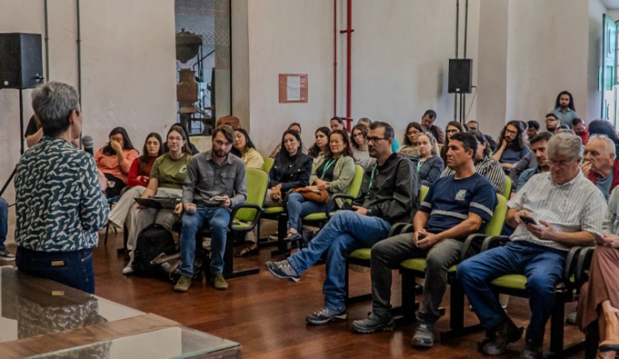 Prefeitura de Paranaguá discute futuro urbano em encontro sobre o Plano Diretor