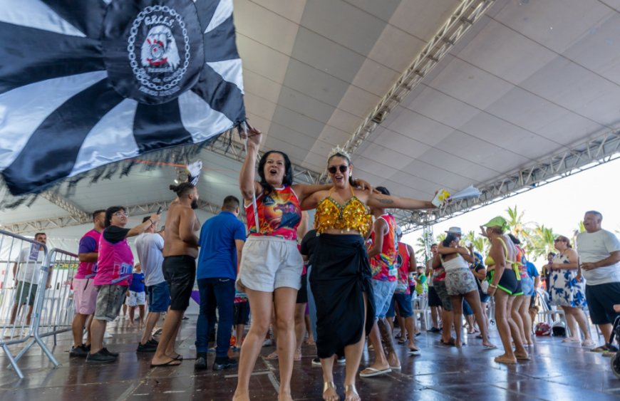 Filhos da Gaviões é a escola campeã do Carnaval 2026 e marca a retomada histórica da folia em Paranaguá
