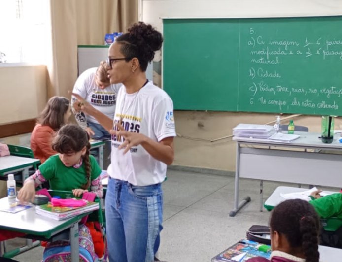 Dia dos Manguezais: crianças transformam conhecimento em prevenção