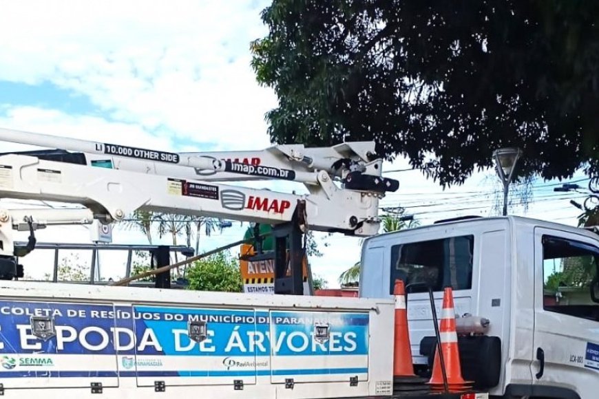 Praça Cyro Abalém recebe pintura e manutenção para Festa de Nossa Senhora dos Navegantes