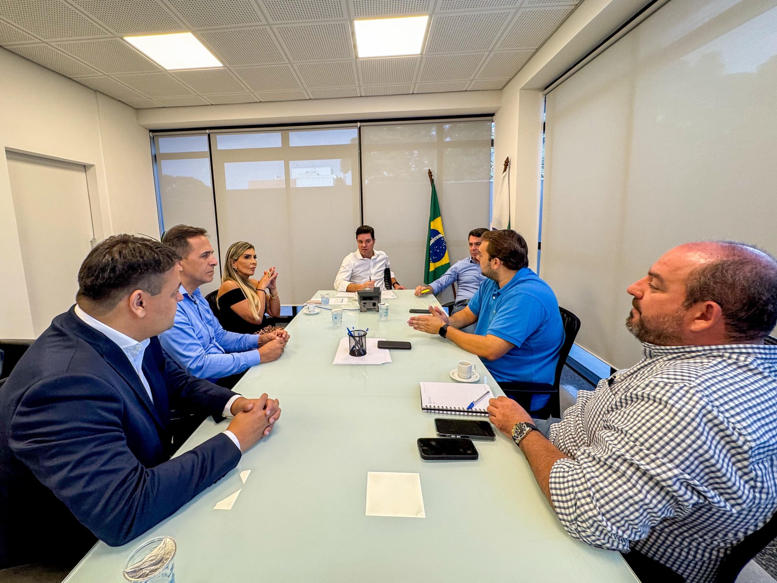 Paranaguá busca novos investimentos em pavimentação, creches e mobilidade urbana