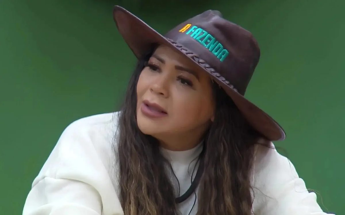 A Fazenda 18: Darlin Ferrattry traça plano para colocar dupla direto na Roça; assista A Fazenda 18: Darlin Ferrattry traça plano para colocar dupla direto na Roça; assista