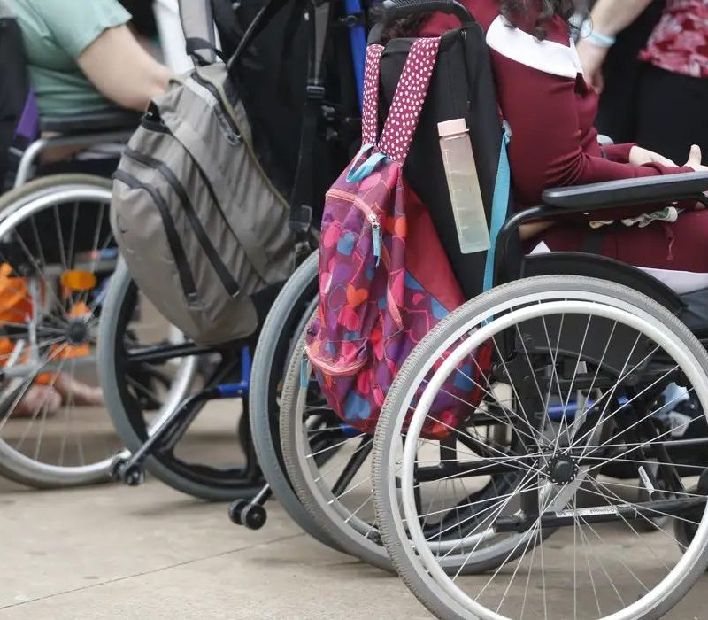 Analfabetismo entre jovens com deficiência é doze vezes maior no país