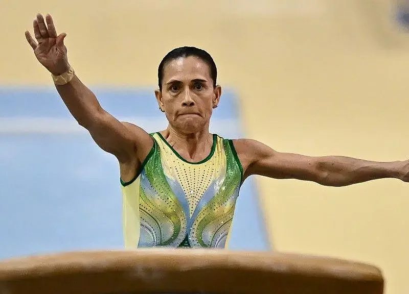 Ginasta Oksana Chusovitina vai à final do salto aos 51 anos