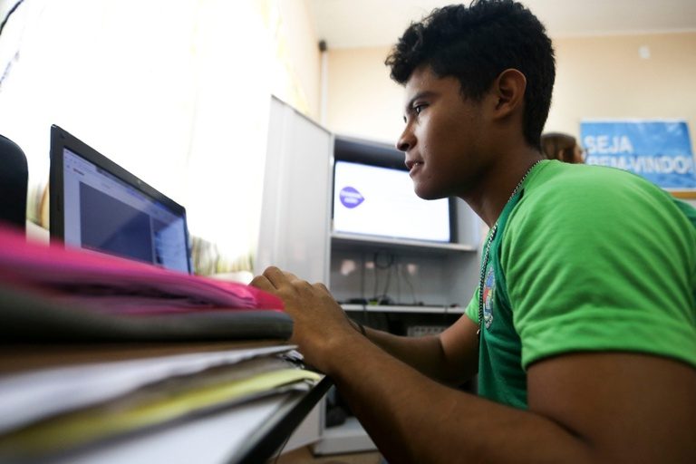 Aplicativo mec idiomas: cursos grátis de inglês e espanhol