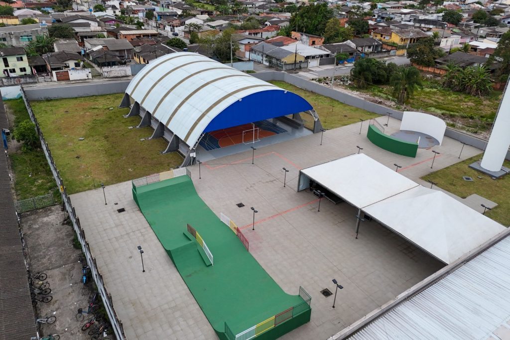Após anos de espera, Centro da Juventude “Lian Pedro Daneluk” abre as portas em Paranaguá