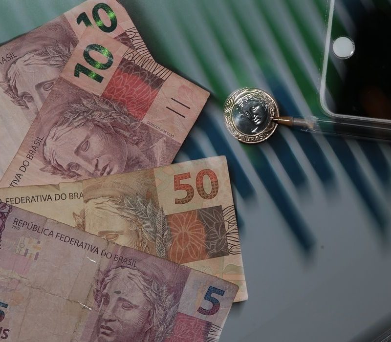 Copom detalha em ata motivos para corte da taxa selic