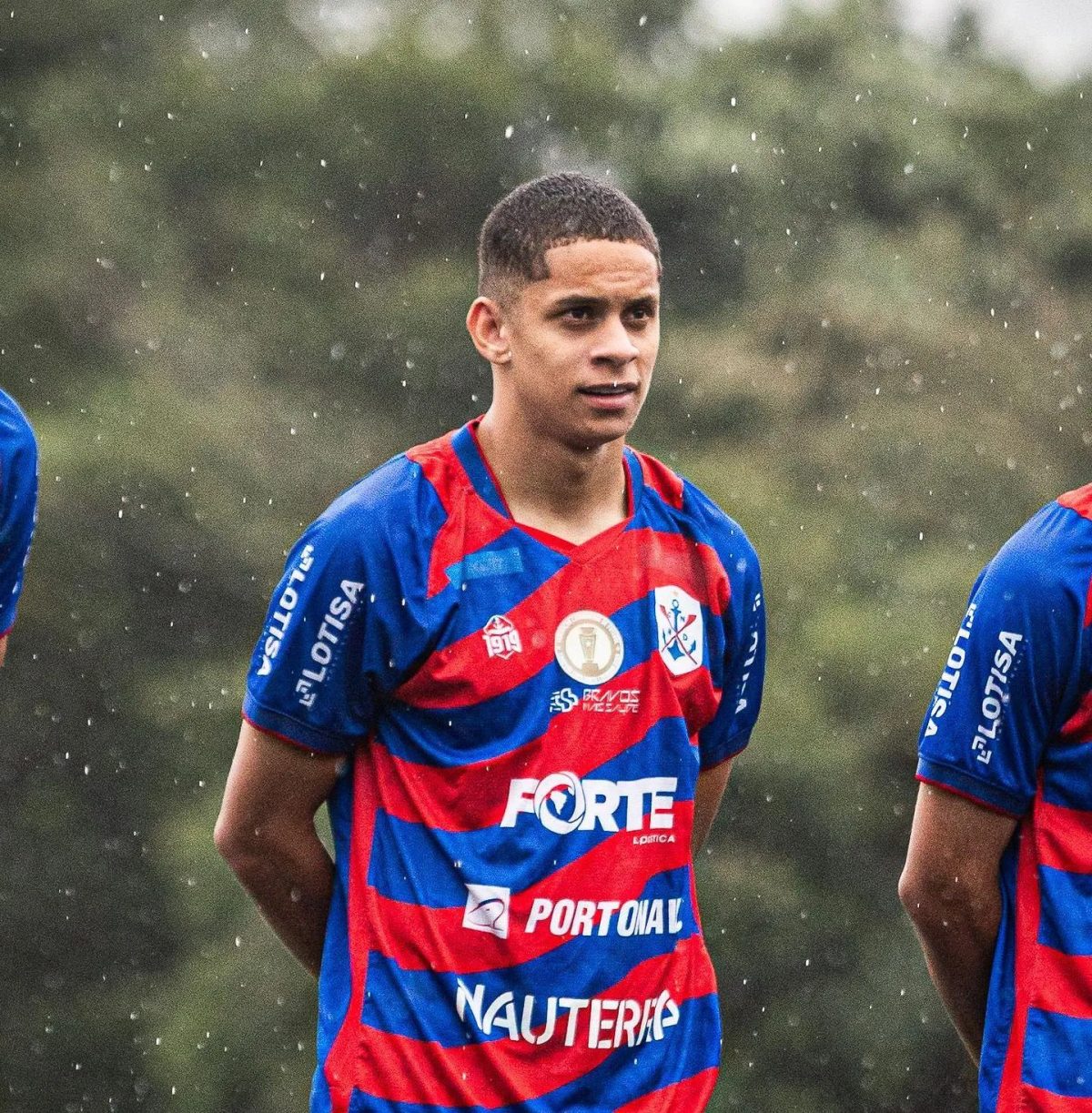 Atacante Pedrinho é anunciado como reforço do Sergipe para a temporada 2027