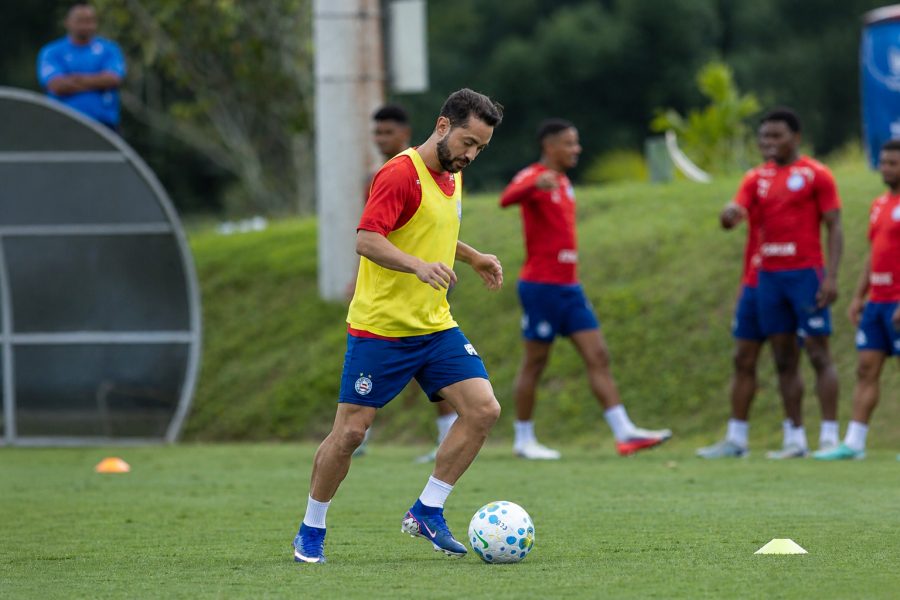 Bahia confirma volta de Everton Ribeiro e enfrenta desfalques contra Bragantino