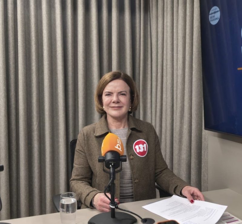 Gleisi Hoffmann promete proibir bets e garante contorno ferroviário em sabatina