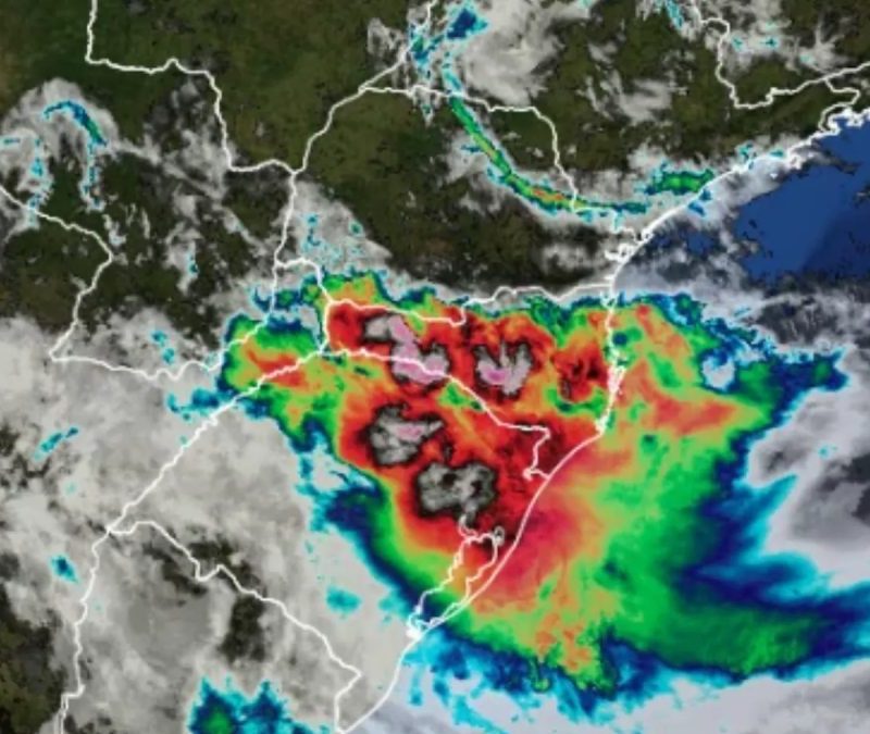 Ciclone extratropical no Paraná: alerta de tempestades com ventos de até 100 km/h