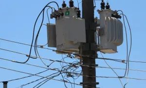 Conta de luz pode ter bandeira verde em outubro com chuvas