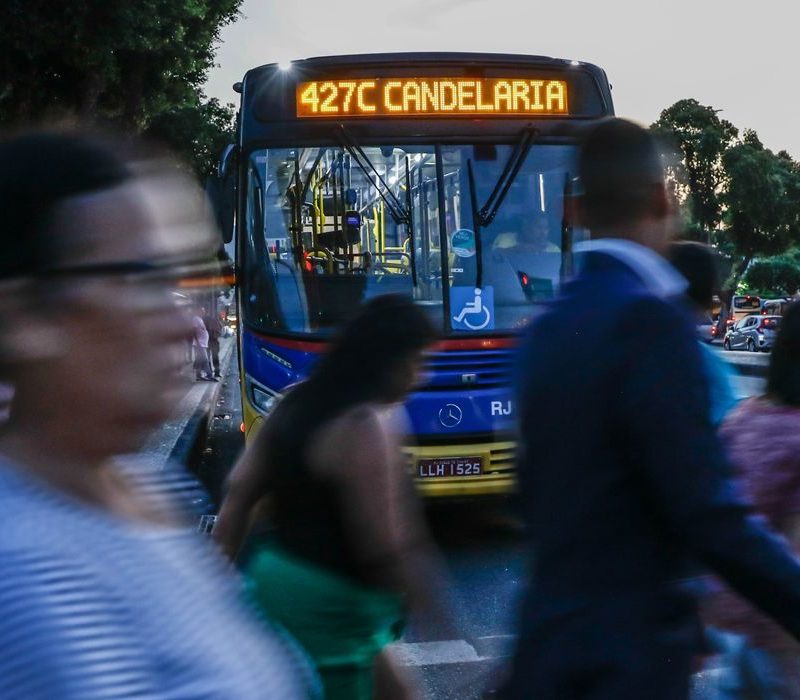 Obesidade triplica no Brasil em três décadas e afeta um quarto dos adultos
