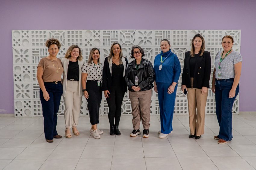 Modelo de proteção à mulher em Paranaguá atrai gestores do Paraná