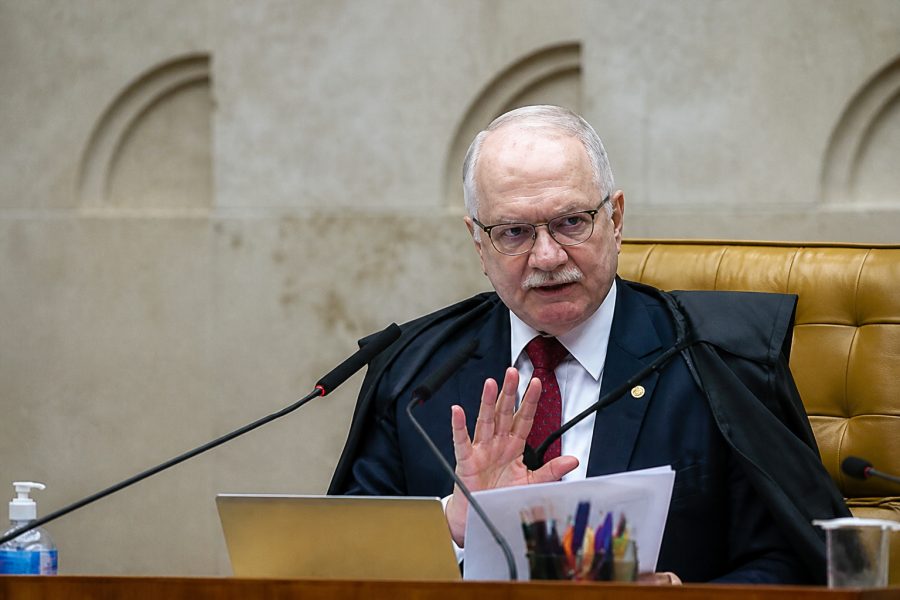 Fachin exclui investigação contra Mendonça do inquérito das fake news