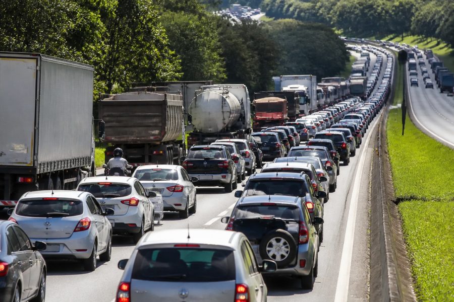 Feriado da Independência aumenta em 23% o movimento nas estradas do Paraná