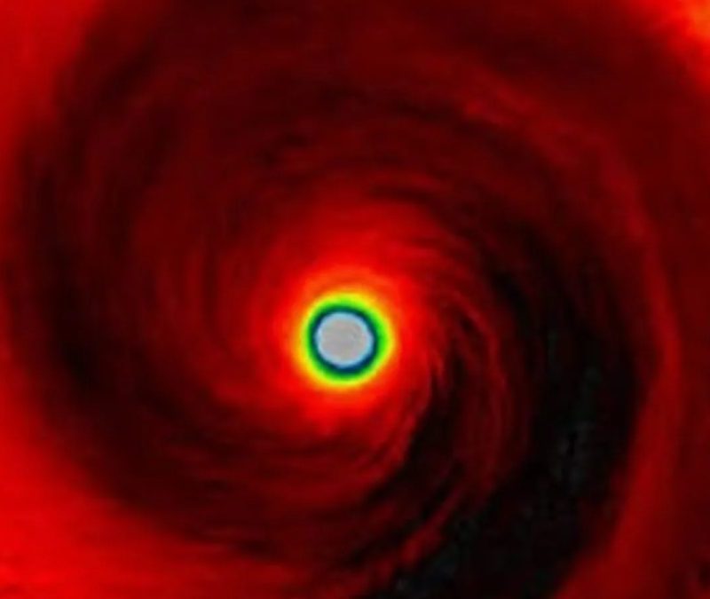 Furacão Polo alcança categoria máxima três vezes e espanta cientistas