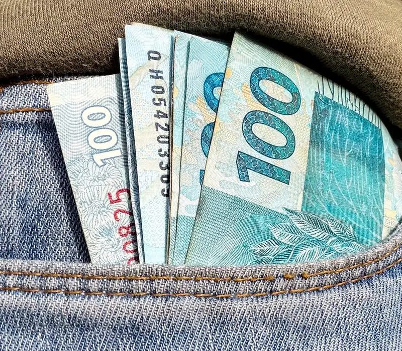 Governo central registra déficit de R$ 13,6 bilhões em agosto