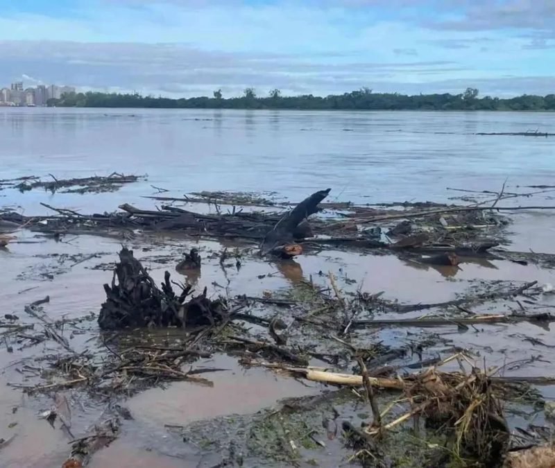 Guaíba atinge cota de cheia na primeira noite de primavera