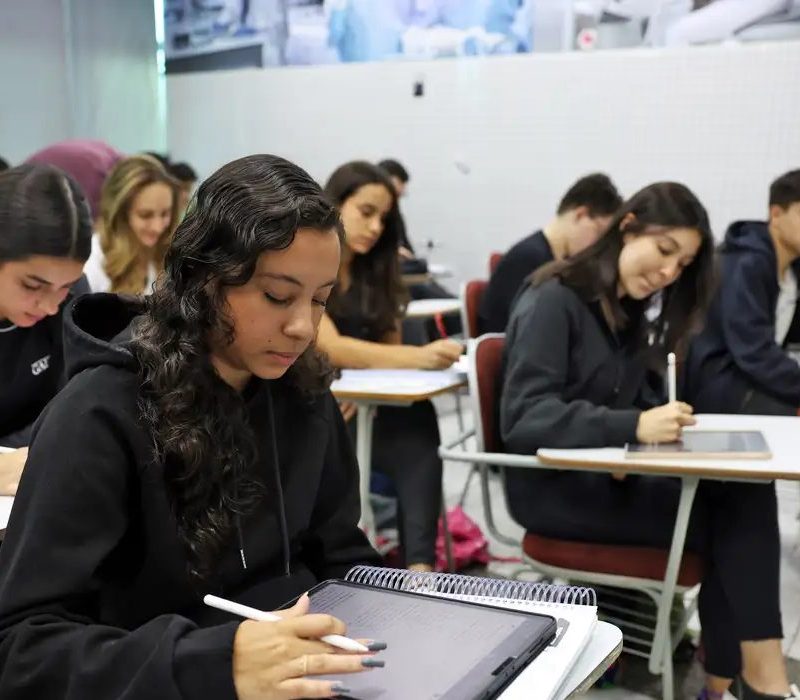 Guia do enem 2024 é lançado com novidades digitais