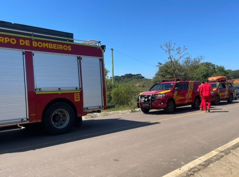 Homem que morreu afogado em cava na Região Metropolitana de Curitiba é identificado