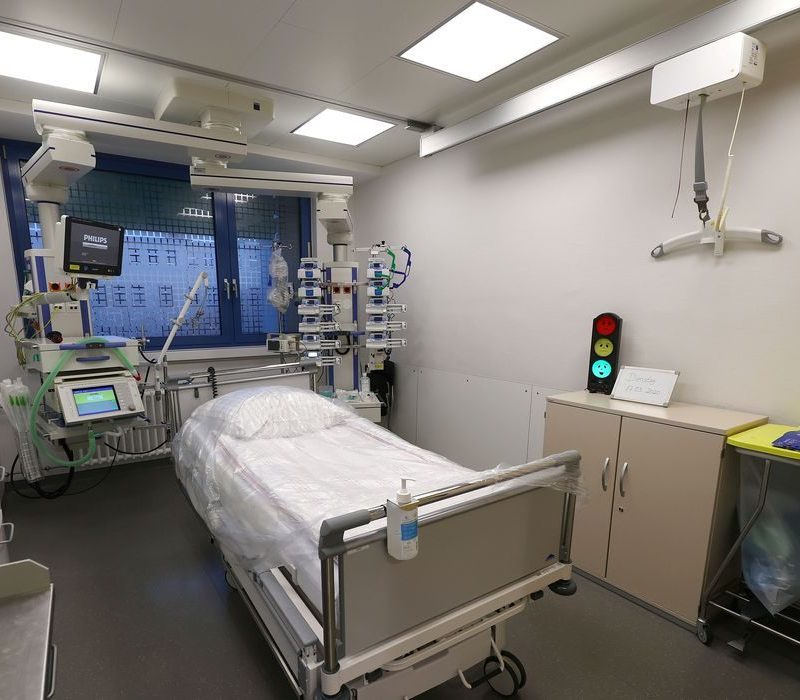 Nova lei endurece regras e fiscalização para hospitais privados do país