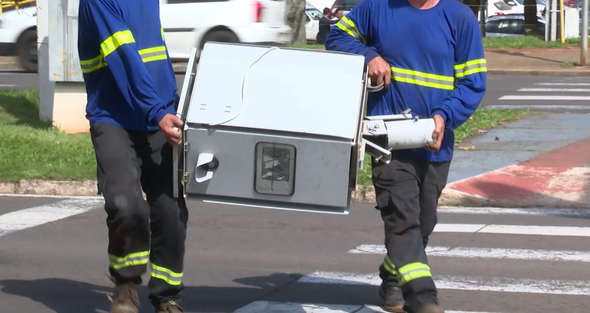 Londrina divulga novos endereços de radares de trânsito após remoção total