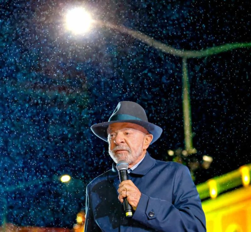 Lula diz que agronegócio deveria se ajoelhar para ele por recursos
