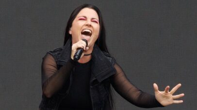 Vocalista do evanescence elege melhor álbum da história lançado recentemente