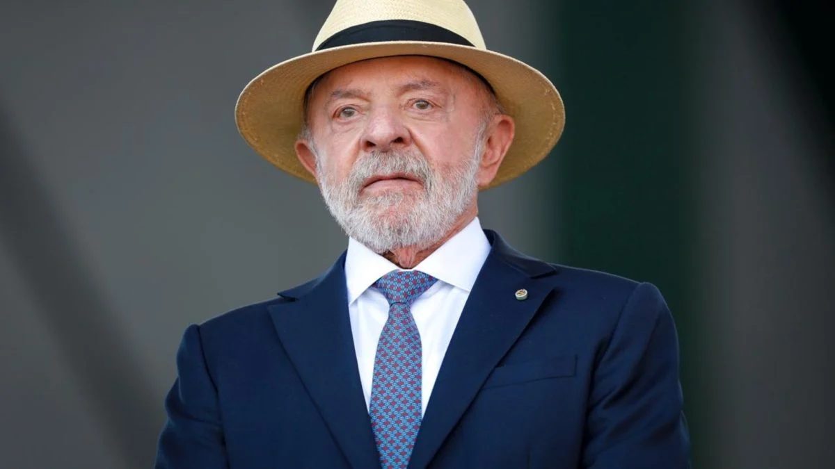 Mistério de financiamento de Dark Horse será descoberto, diz Lula