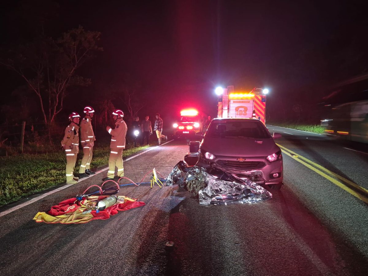 Motociclista cai após colisão e morre atropelado por carro na PR-508