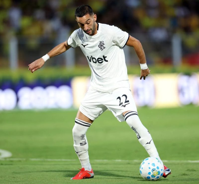 Novo limite de estrangeiros da CBF exige ajustes no Botafogo