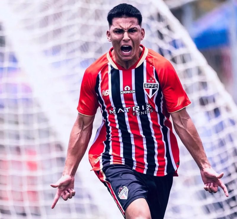 Nicolas Francisco: conheça a joia da base do São Paulo que recusou o Santos