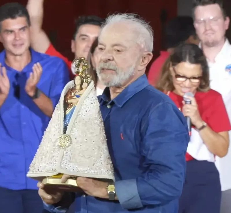 Lula rebate boatos sobre Nossa Senhora Aparecida em viagem ao Pará