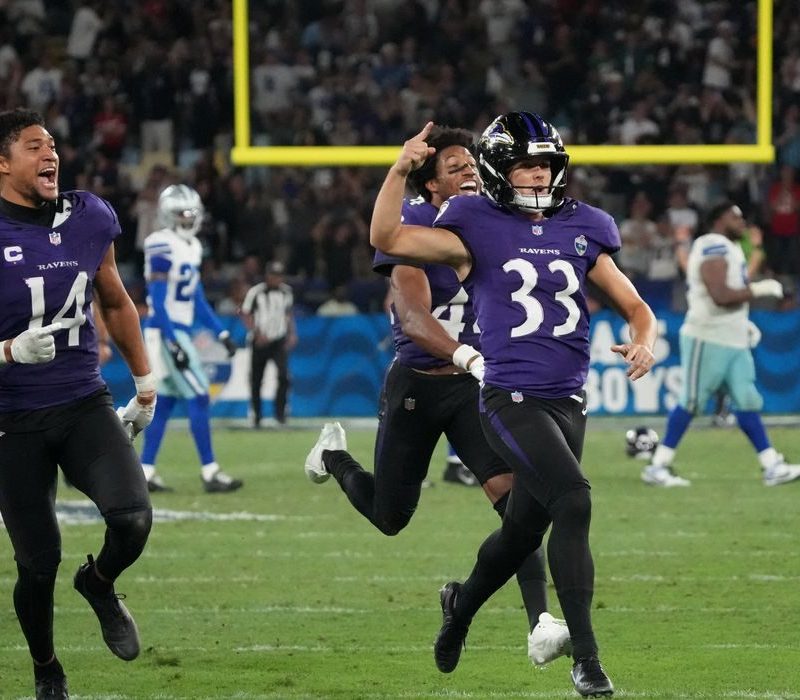 Baltimore Ravens vencem Dallas Cowboys no Maracanã no último segundo