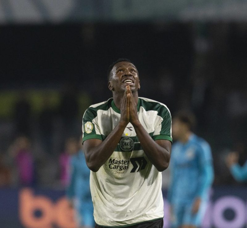 Jacy é o pilar defensivo que sustenta a boa fase do Coritiba na Série A