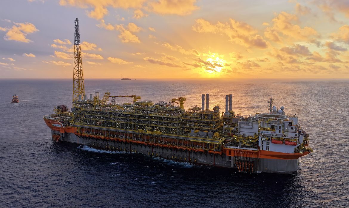 Petrobras aprova adesão à subvenção ao óleo diesel