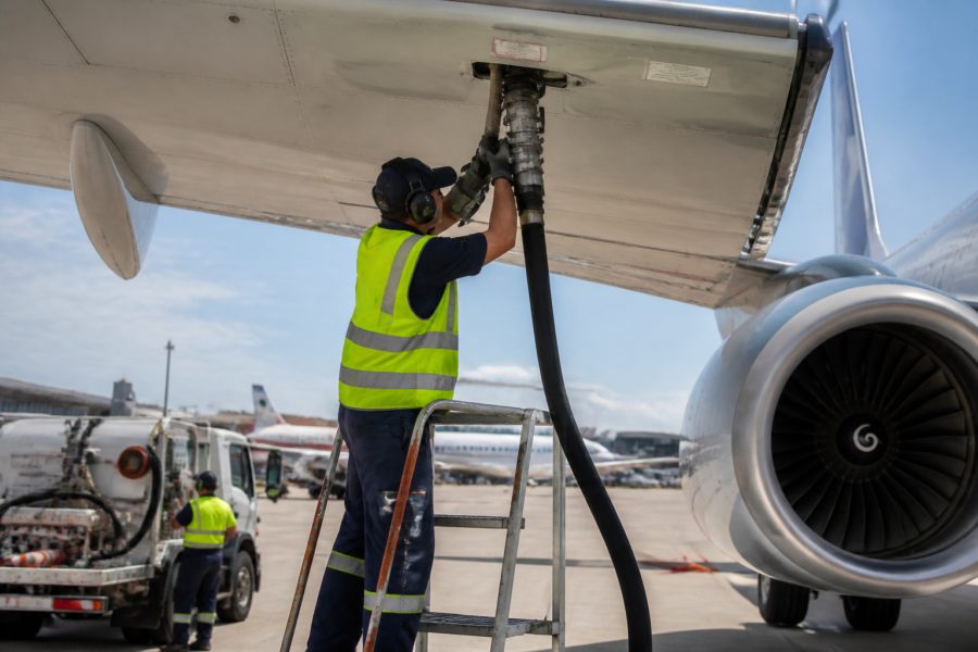 Petrobras anuncia aumento de 13,9% no preço do querosene de aviação