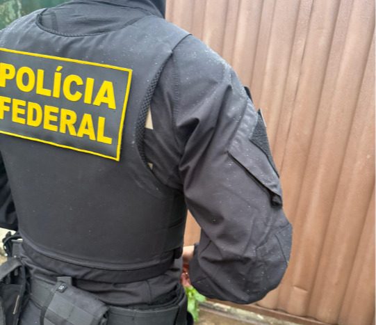 Polícia Federal combate tráfico de drogas em Paranaguá