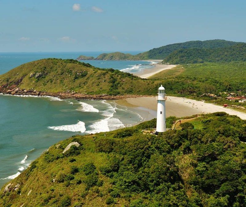 Ilha do mel: piloto de táxi náutico é preso por estupro de passageira