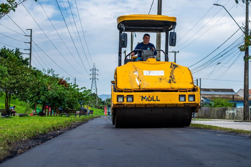 Pista de caminhada da Vila do Povo recebe melhorias