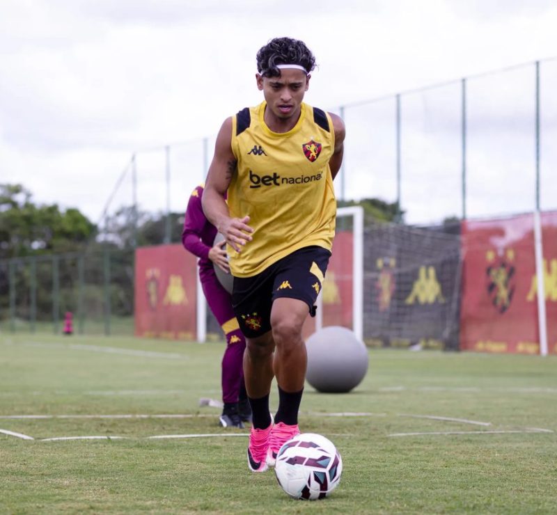 Sport busca solução definitiva para a ponta esquerda na reta final da Série B