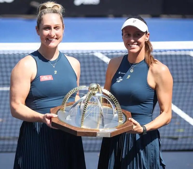 Luisa Stefani conquista o bicampeonato de duplas no SP Open
