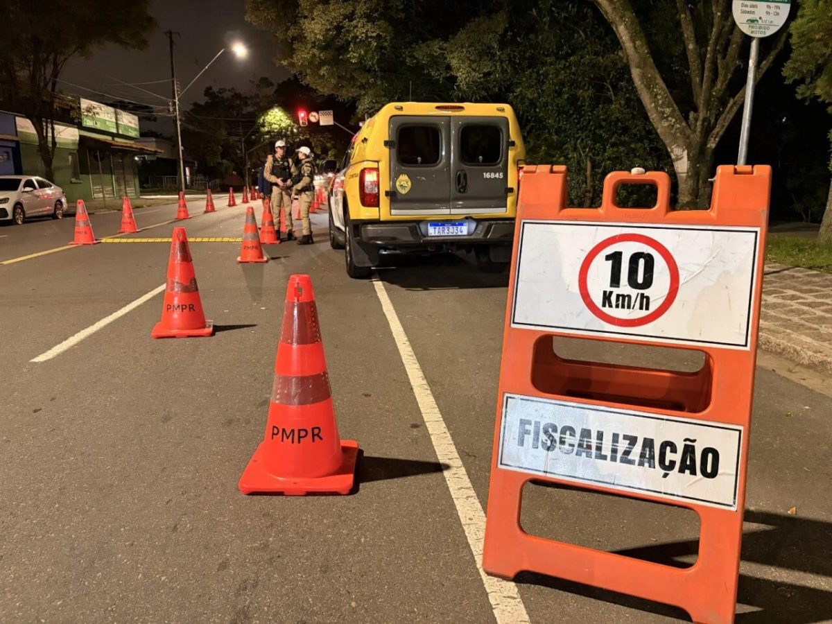 Três são presos por embriaguez ao volante durante fiscalização em Curitiba